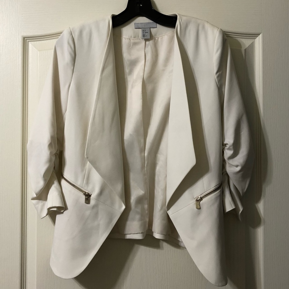 H&M cropped blazer